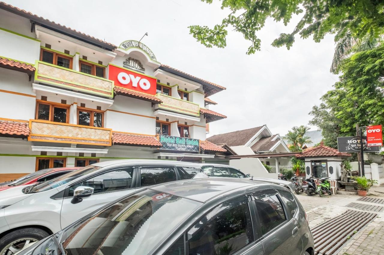 Oyo 1945 Hotel Bali Indah Bandung Exterior foto